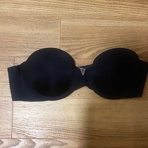 NWOT Black Strapless Underwire Victorias Secret Bra 34A